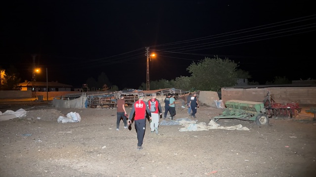 Mardin Derik'te 13 yaşındaki çocuk kayboldu, dron ve köpeklerle arama başlatıldı