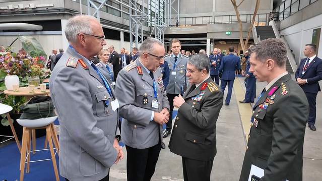 Genelkurmay Başkanı Bayraktaroğlu, Kopenhag'da NATO toplantısına katıldı