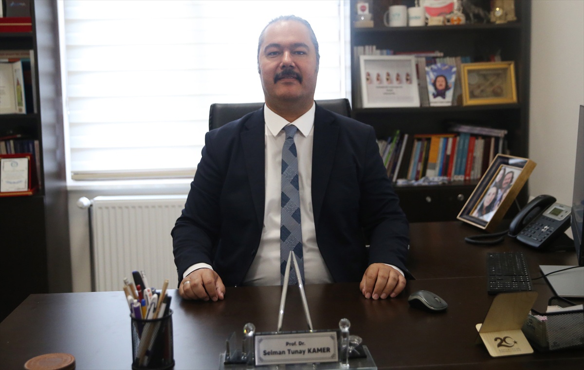 Velilere uzman çağrısı: Dijital cihazları birden yasaklamayın, adım adım azaltın