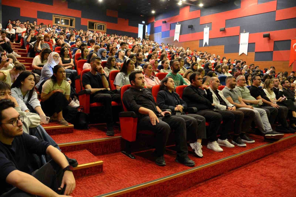 SUBÜ\'de 2026-2027 Güz Yarıyılı İlk Ders etkinlikleriyle başladı