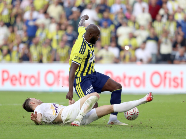 8-0'lık tarihi zafer Avrupa'yı salladı! Herkes Fenerbahçe'yi konuşuyor
