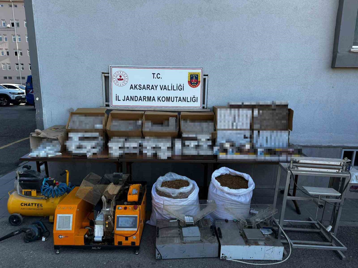 Aksaray\'da tütün operasyonunda 5 gözaltı, 2,1 milyon liralık malzeme ele geçirildi