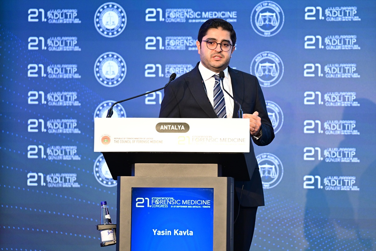 Antalya\'da 21. Adli Tıp Günleri\'nde bağımlılık ve bilirkişilik oturumu yapıldı
