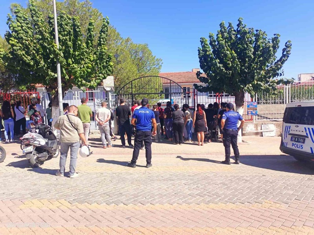 Bozdoğan'da emniyet, okul çevresinde şüpheli şahıs ve araç denetimini artırdı