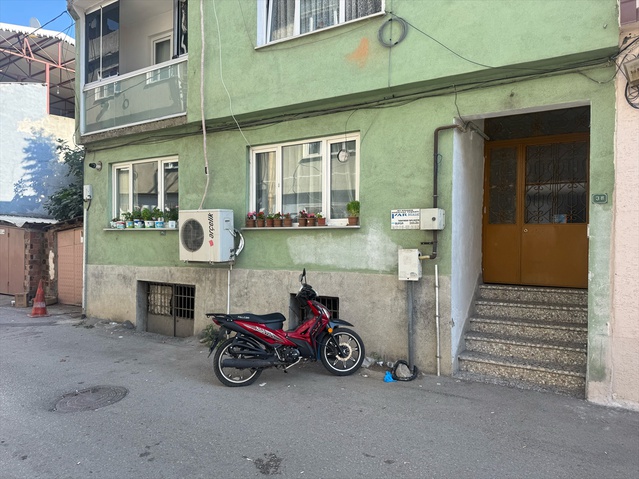 Bursa Osmangazi'de haber alınamayan yaşlı çift evlerinde ölü bulundu