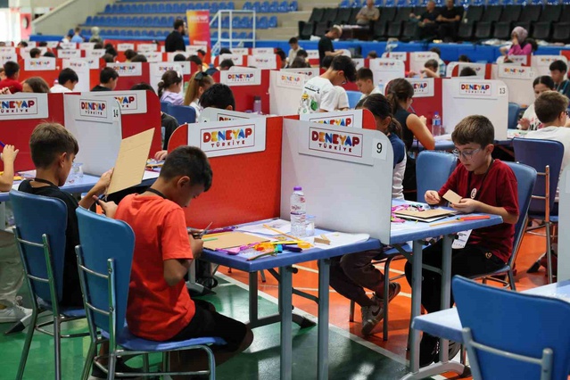 Denizli'de DENEYAP uygulama sınavında 362 öğrenci projelerini jüriye sundu