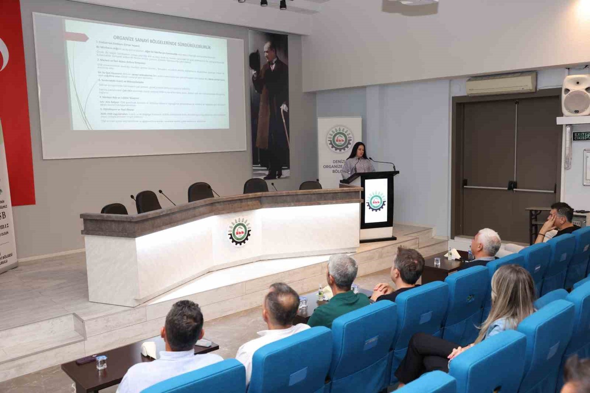 Denizli OSB personeline çevre mühendisi sıfır atık eğitimi verdi