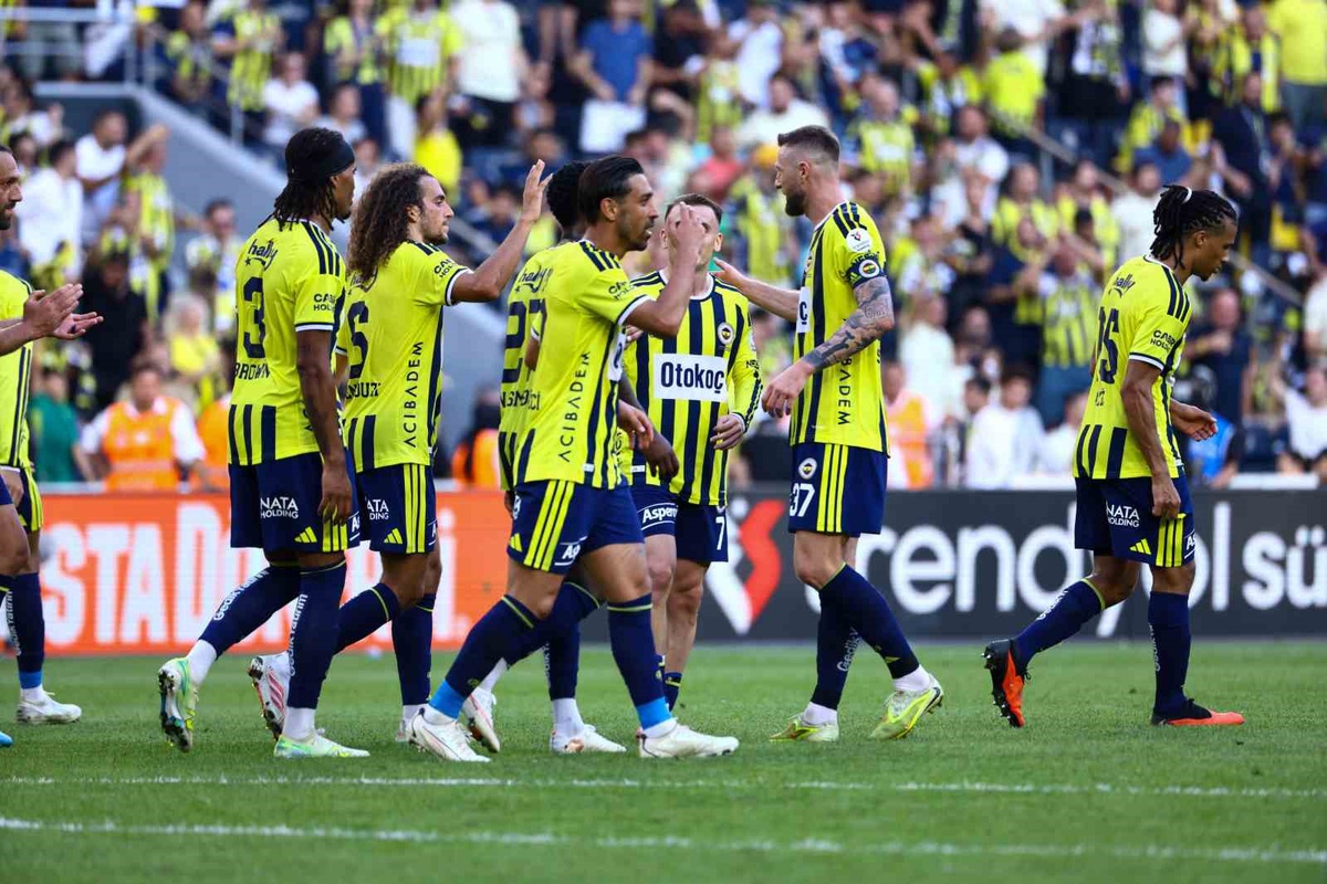 Bartuğ Elmaz ilk kez A Milli Takım'a çağrıldı, Fenerbahçe 13 oyuncu gönderdi