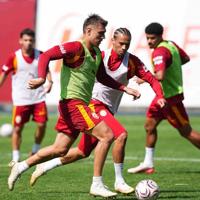 Galatasaray, Kasımpaşa maçı hazırlıklarını Kemerburgaz'da çift kale maçla sürdürdü