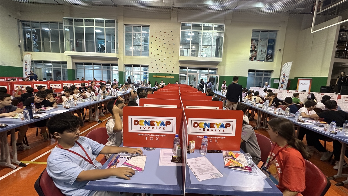 Hatay İskenderun\'da DENEYAP için 260 ortaokul, 120 lise öğrencisi tasarım yaptı