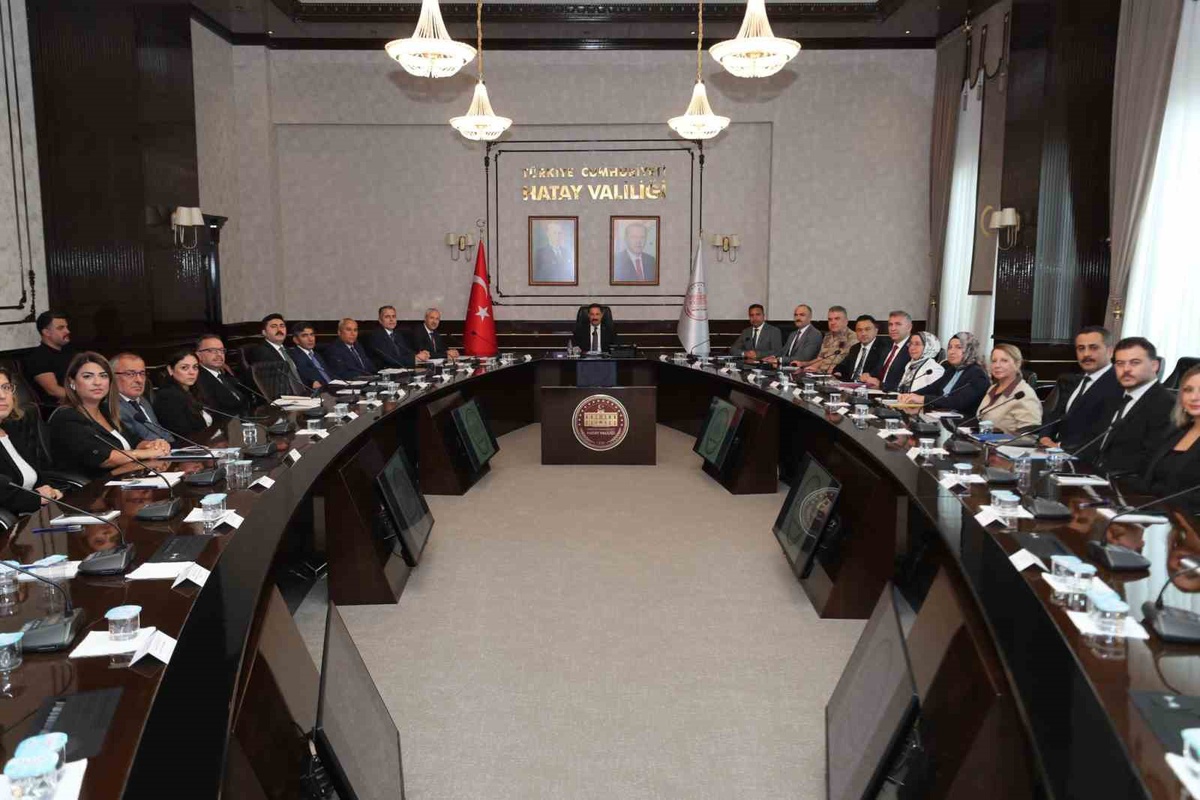Hatay\'da üniversitelerin güvenlik ve barınma hizmetleri 2026-2027 öncesi masaya yatırıldı