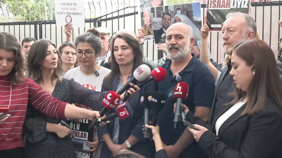 Hatimoğulları, Adalet Bakanlığı önünde 11 gündür eylem yapan aileleri ziyaret etti