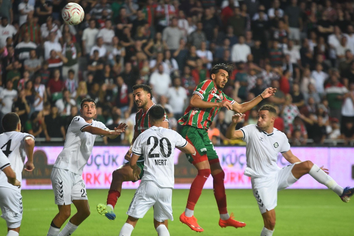 Karşıyaka 3 haftadır kazanamadı, 3 maçta 3 gol atabildi, Gaziemir Spor\'u ağırlayacak
