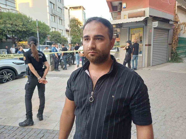 Manisa Salihli'de kuyumcu soygunu girişiminde 2 kişi yaralandı, şüpheliyi esnaf yakaladı