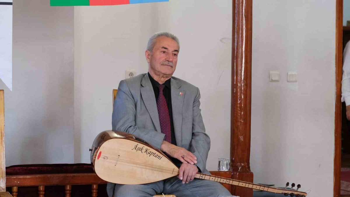 Bakü-Tebriz-Sivas Edebiyat Buluşması Sivas\'ta Türk dünyasını buluşturdu