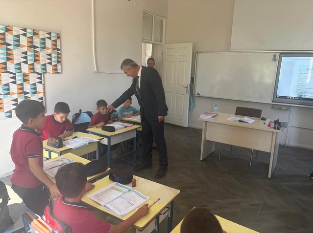 Söke İlçe Milli Eğitim Müdürü Uğurlu, Çavdar İlk ve Ortaokulu'nda öğrencilerle buluştu