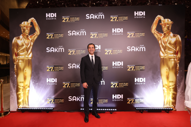 27. HDI Sigorta Sadri Alışık Tiyatro & Sinema Oyuncu Ödülleri Sahiplerini Buldu