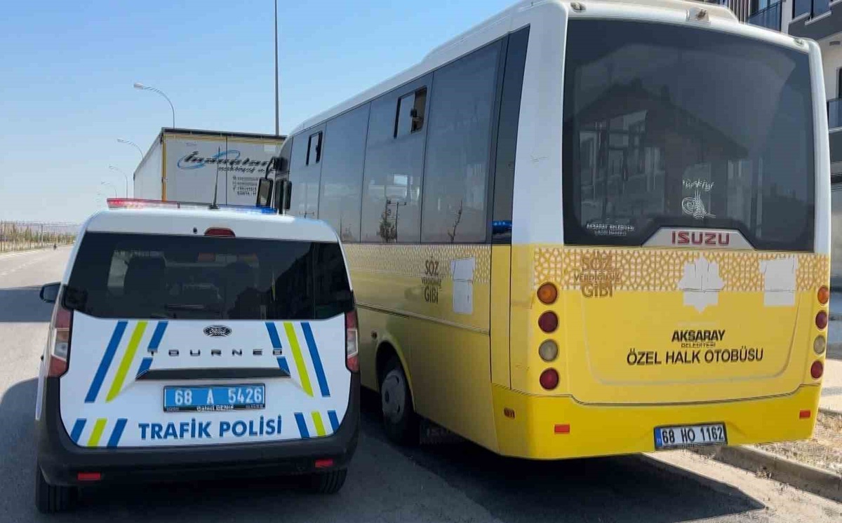 Aksaray\'da durakta yolcu kavgasında tüfekle ateş açıldı, şoför kalp krizi geçirdi