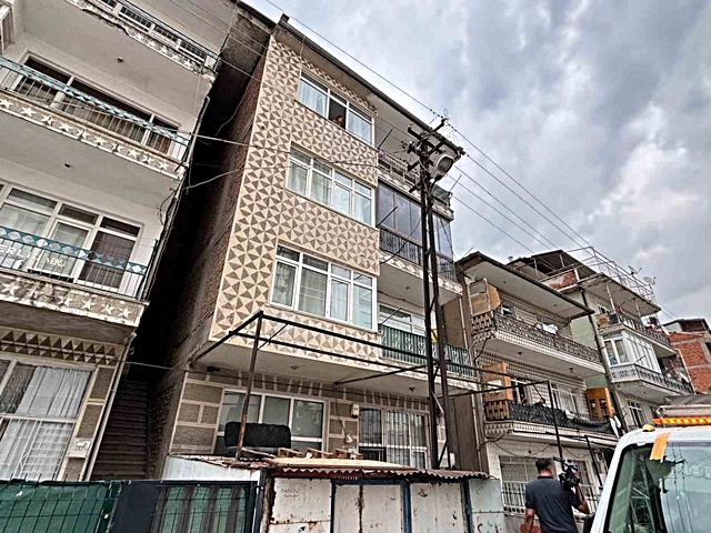 Aynı evde 3 erkek cesedinin bulunduğu olayda sır perdesi aralandı