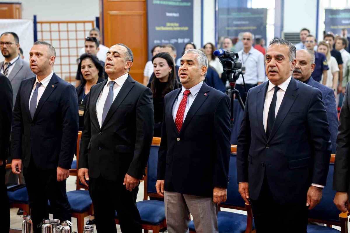 Aydın\'ın çevre ve iklim sorunları ADÜ çalıştayında 15 masada ele alındı