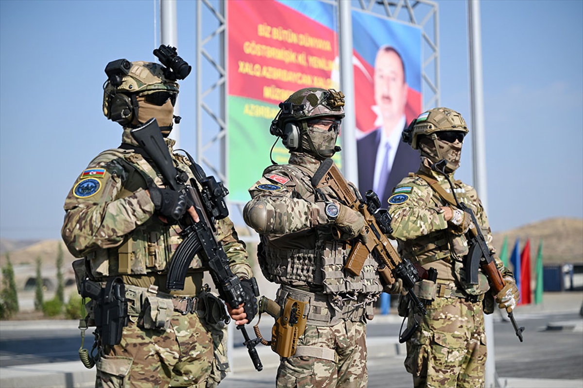 Azerbaycan, Türkiye ve Özbekistan orduları Hocavend\'de ortak tatbikata başladı