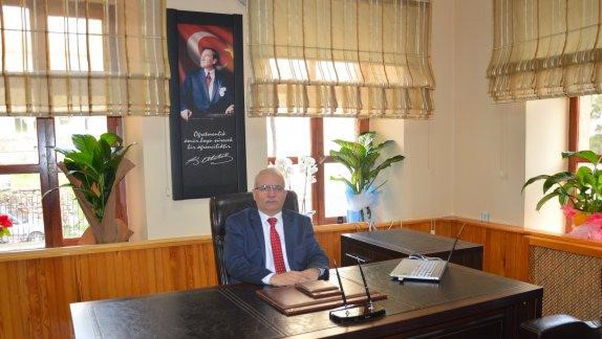 Karesi, Altıeylül, Bandırma ve Dursunbey\'de Milli Eğitim müdürleri yer değiştirdi
