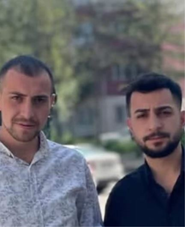 Aynı dairede 3 erkek ölü bulundu! Katil yakalanacağını anlayınca intihar etti