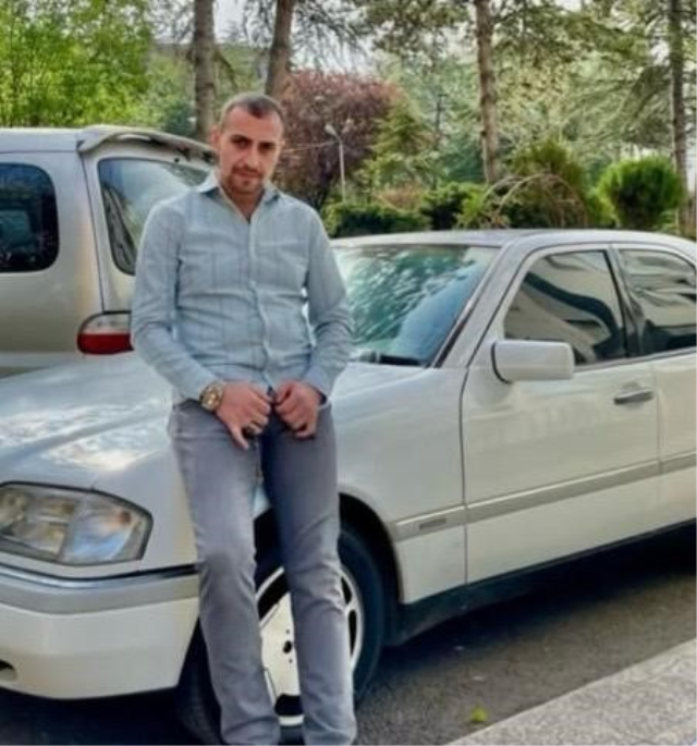Aynı dairede 3 erkek ölü bulundu! Katil yakalanacağını anlayınca intihar etti