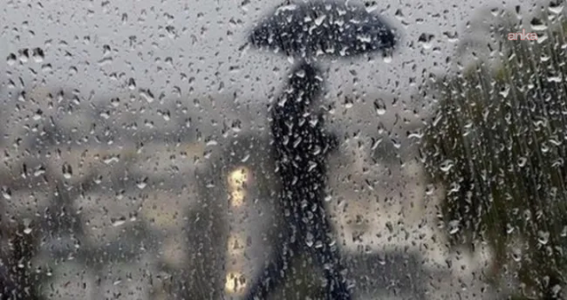 Meteoroloji batıda bugün 2-4 derece soğuma, Marmara ve Karadeniz'de sağanak bekliyor