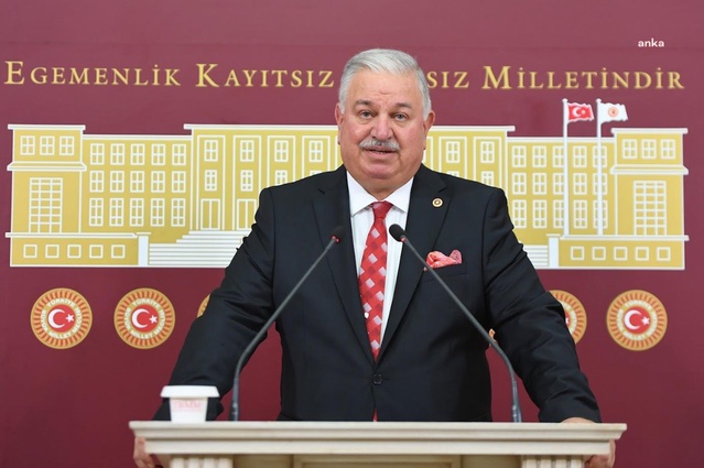 Bekin, Rize'de selin neredeyse her yıl yaşandığını belirterek Kurum'a 6 soru yöneltti