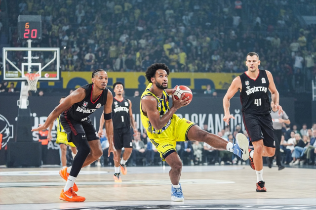 Beşiktaş'ı mağlup eden Fenerbahçe, Cumhurbaşkanlığı Kupası'nda şampiyon