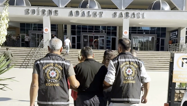 Edirne'de firari anne-oğul yakalandı! İkisinin toplam cezası 31 yıldan fazla