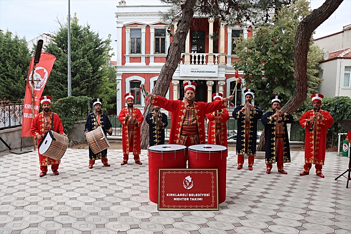 Yavuz Sultan Selim için bestelenen ilk mehter marşı Kırklareli\'de seslendirildi