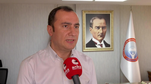 Eğitim-İş Genel Başkanı Özbay, Turgutlu'daki okul saldırısı sonrası MEB'i eleştirdi
