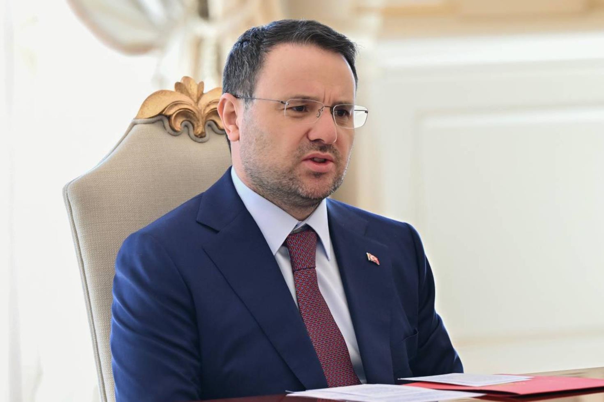 Adalet Bakanı Akın Gürlek duyurdu! Fon soruşturmasında 14 gözaltı daha