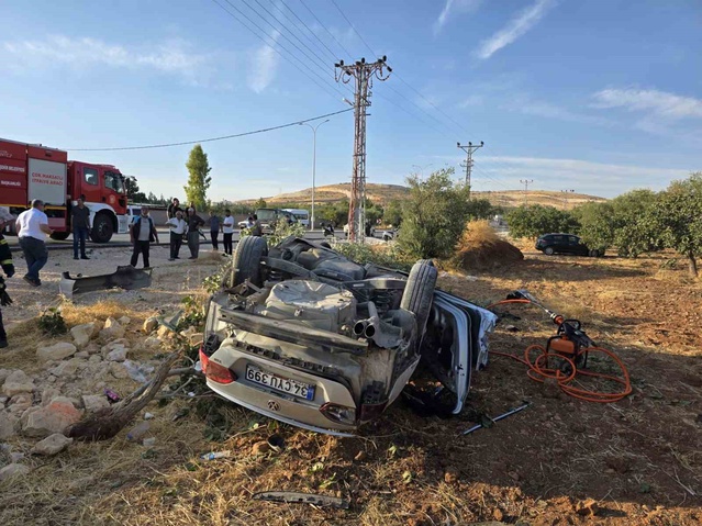 Gaziantep Nizip'te otomobil fıstık tarlasına uçtu, kazada 1 kişi öldü 6 kişi yaralandı