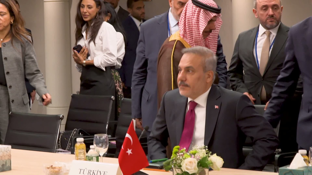 Dışişleri Bakanı Fidan, New York\'ta Sekizli Grup eşgüdüm toplantısına katıldı