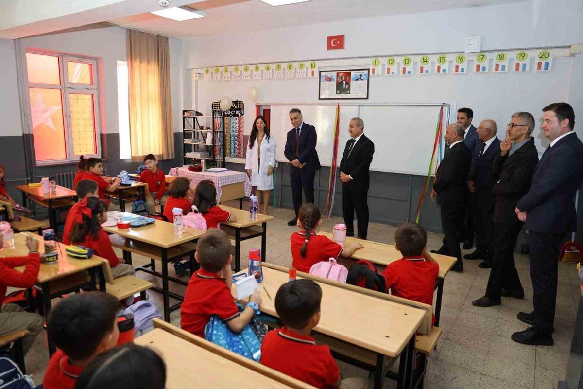 Karabük’te İlköğretim Haftası kutlandı