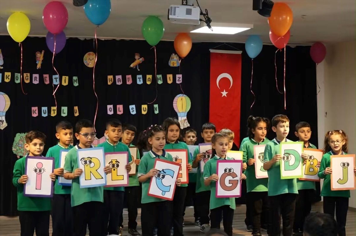 Kırıkkale Bahşılı\'da İlköğretim Haftası, Atatürk İlkokulu\'ndaki törenle başladı
