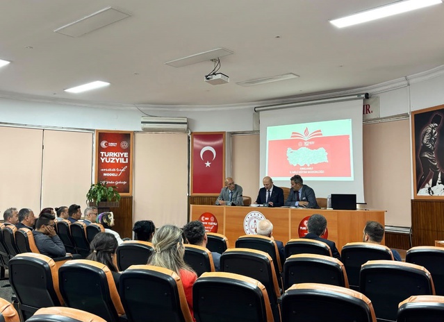 Kırklareli'de komisyon okul güvenliği ve akran nezaketini değerlendirdi
