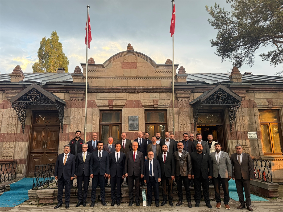 Kültür ve Turizm Bakan Yardımcısı Çam, Ardahan\'da ziyaret ve temaslarda bulundu