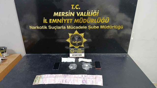 Mersin'de 257 bin 762 adet sentetik ecza ele geçirildi, 12 şüpheliden 5'i tutuklandı