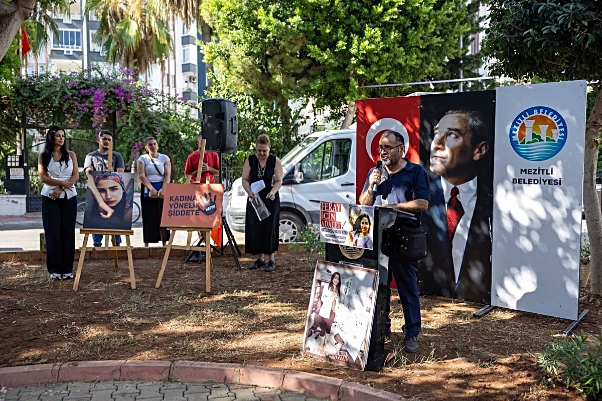 Mezitli\'de Feray Şahin için anma düzenlendi, babası 9 yıldır adalet arıyor