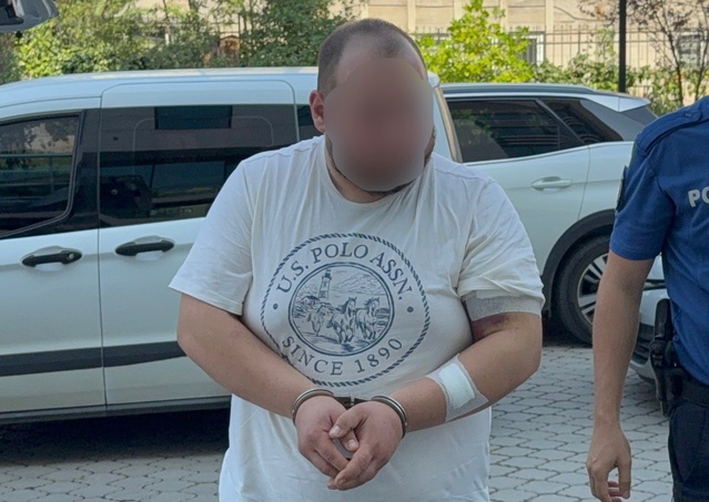 Samsun İlkadım'da camdan bakma tartışmasında yaralanan 2 şüpheli adliyeye sevk edildi