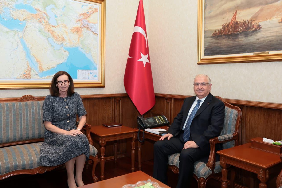Milli Savunma Bakanı Güler, Birleşik Krallık Büyükelçisi Anderson\'ı kabul etti