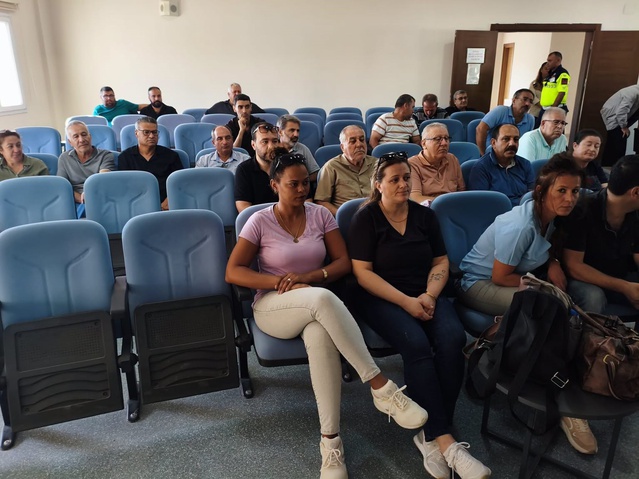 Söke'de servis şoförleri ve rehber personel öğrenci taşıma güvenliği için eğitildi