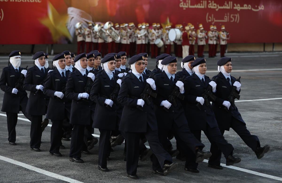 Suriye Kadın Polis Akademisi, 150 adayı mezun ederek ilk mezunlarını verdi