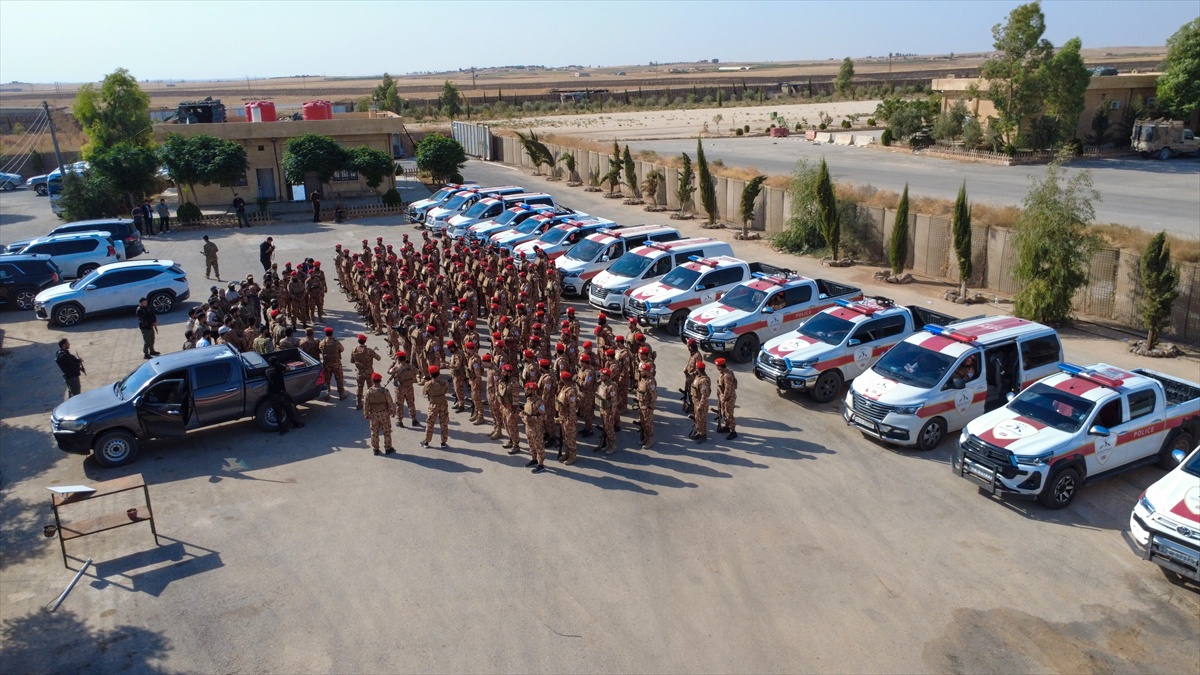 Suriye askeri polisi Haseke\'de göreve başladı, birlikler konuşlanıyor
