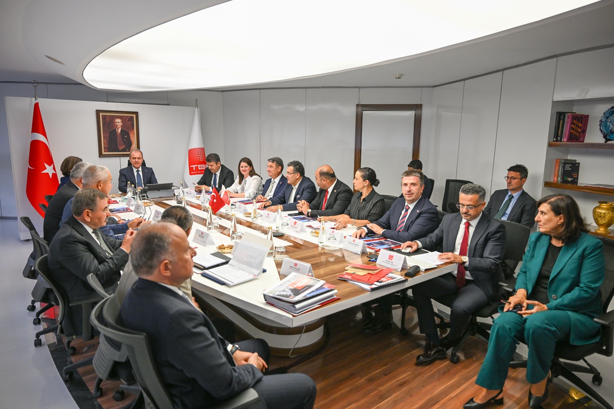 TBB Encümeni, belediyelerin genel aydınlatma yükünün üç katına çıktığını açıkladı