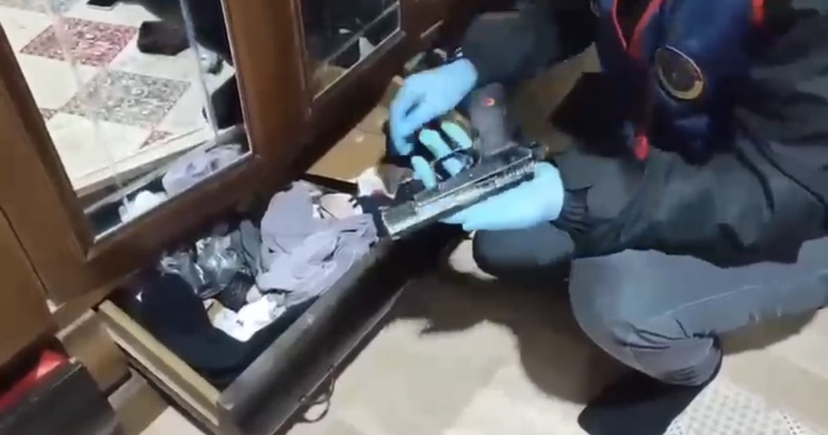 Tokat Erbaa\'da 15 adrese operasyon düzenlendi, 4 ruhsatsız tabanca ele geçirildi